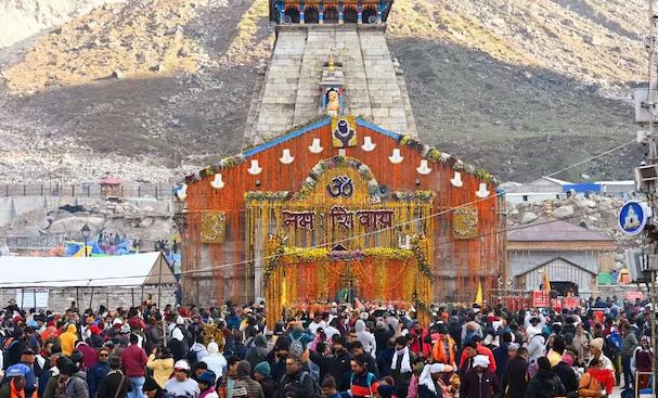 કેદારનાથ ૨૨ એપ્રિલે ખુલશે, બદ્રીનાથ ૨૩એ; ચારધામ યાત્રાની તૈયારીઓ તેજ Kedarnath to open on April 22 Badrinath on 23 Preparations for Chardham Yatra in full swing