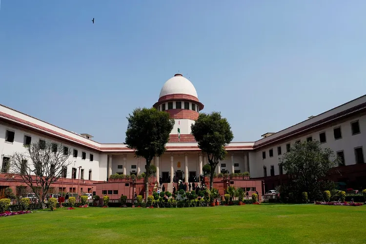 Supreme Court orders nationwide network investigation and collection of data for the last 6 years for cases of missing children in India