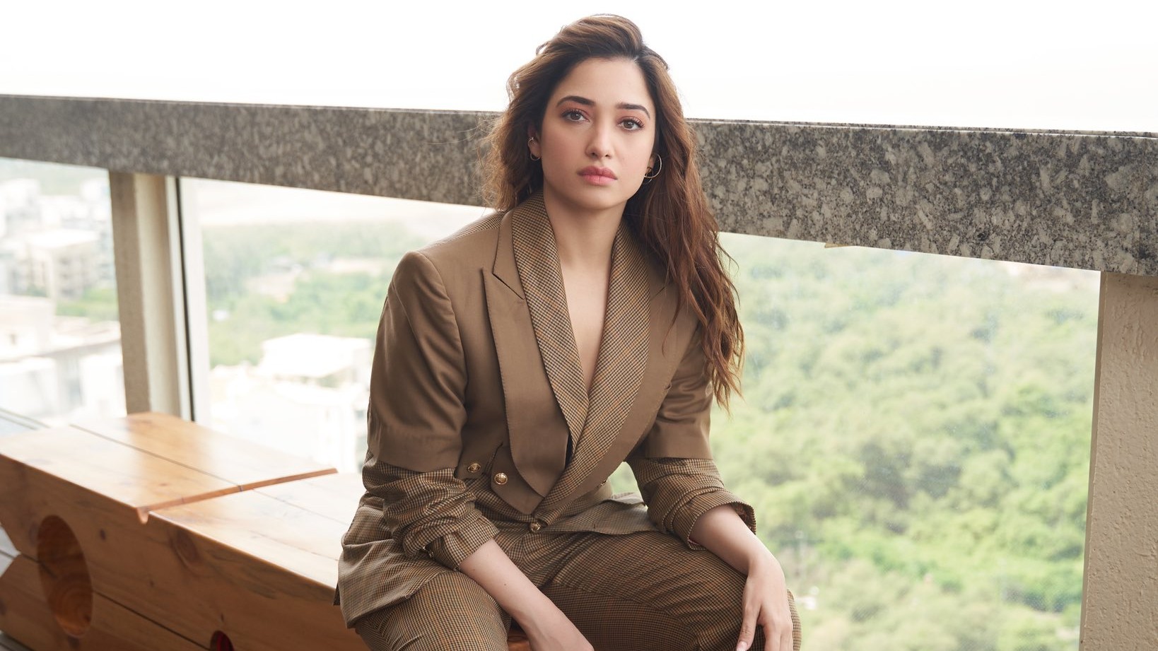 Tamannaah Bhatiaનો ચેતાવણી સંદેશ: મોટી કમાણી છતાં કલાકારો માટે નાણાકીય આયોજન જરૂરી Tamannaah Bhatias warning message Financial planning is necessary for artists despite big earnings