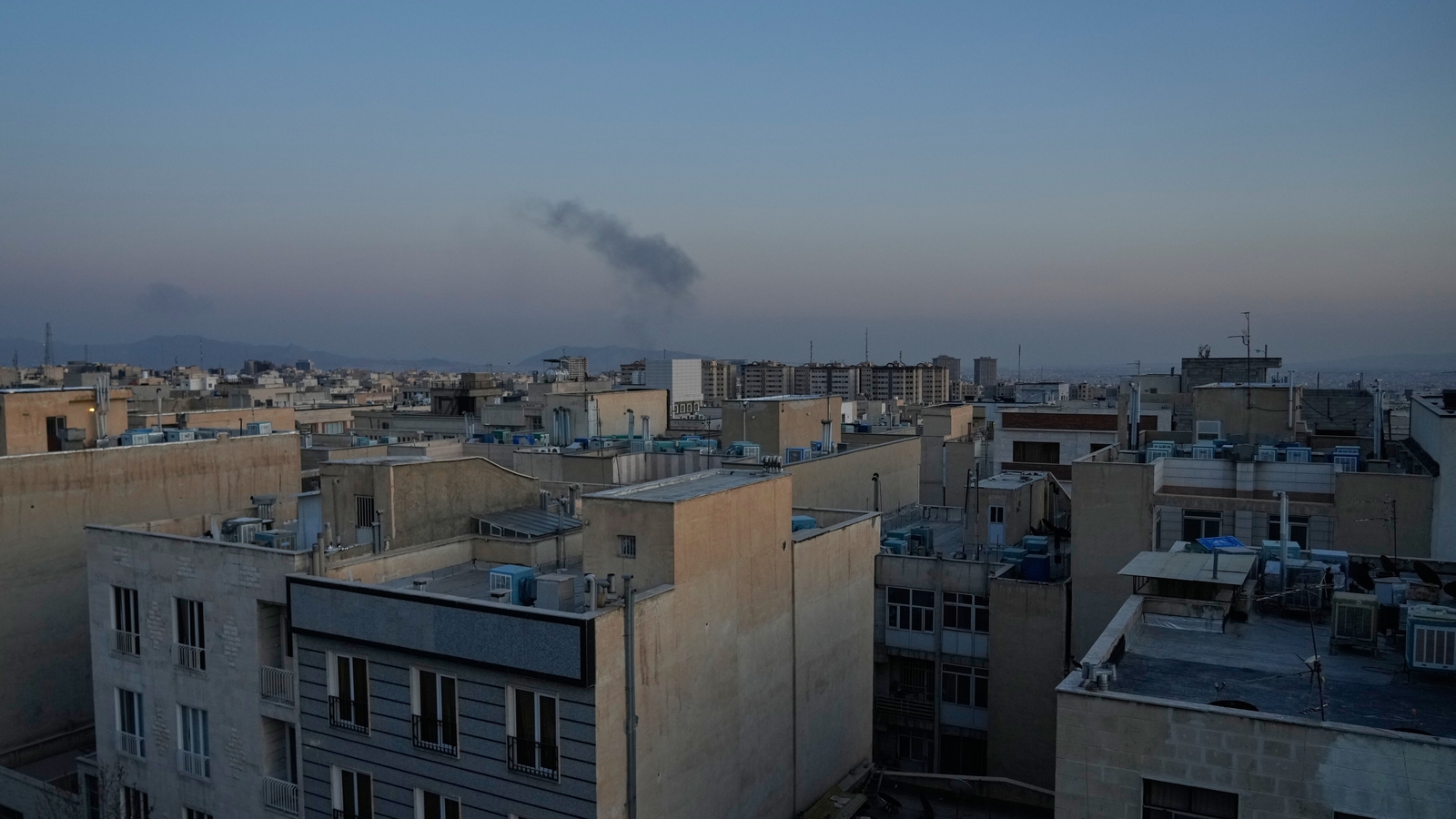 4.1 earthquake near Irans Bandar Abbas amid war spreading tension and panic