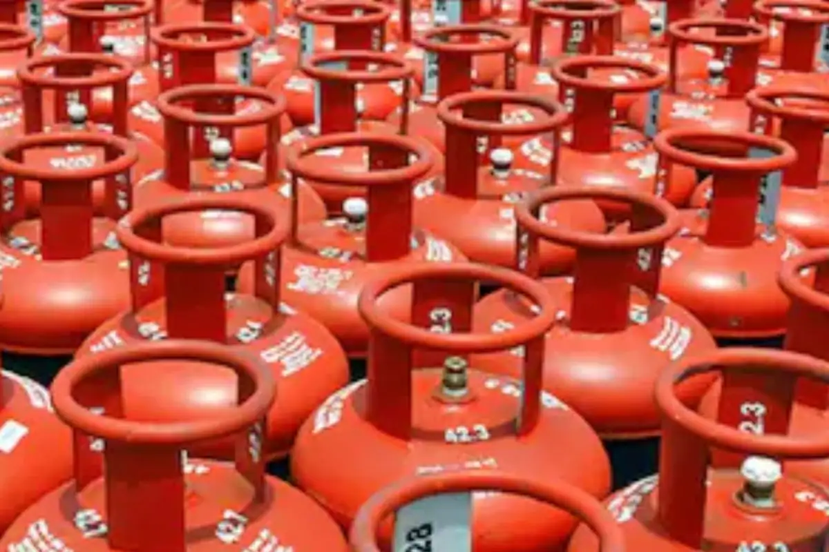 LPG supply in Ahmedabad is secure strict action will be taken against black marketing and illegal usage