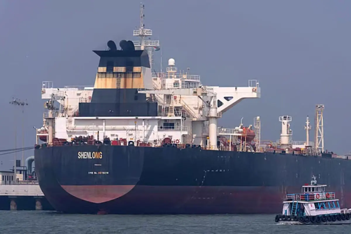 LPG supply in India will increase significantly two Indian ships safely pass through the Strait of Hormuz