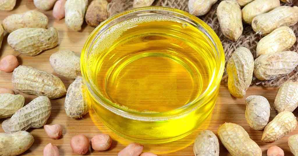 Peanut oil મગફળીની અછતે સિંગતેલનો ભાવ ૩ હજારથી ઉપર, ત્રિમાસિકમાં રૂ.૬૦૦નો વધારો Peanut oil Price of groundnut oil rises above Rs 3000 due to shortage of groundnuts an increase of Rs 600 in the quarter