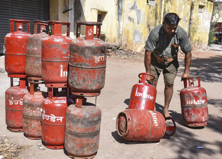 Petroleum Ministry announces Commercial cylinder supply resumes in 29 states