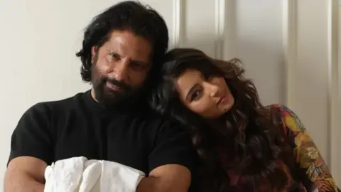 રાજ અર્જુન કહે છે: દીકરી સારાના જન્મે જીવન બદલ્યું, સફળતાનો માર્ગ ખુલ્યો અને લાગણીસભર બન્યા Raj Arjun says The birth of daughter Sara changed his life opened the path to success and made him emotional