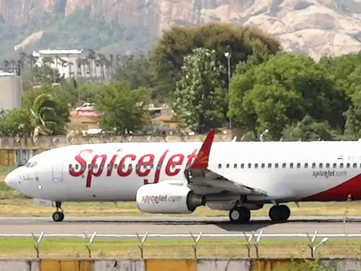 SpiceJet special flights UAE begins bringing stranded Indians back to India safely today