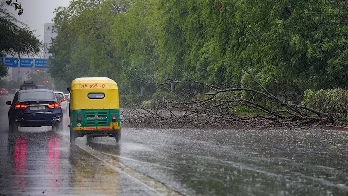 Heavy rain and hail across the country Weather alert issued in Rajasthan UP Punjab and Delhi