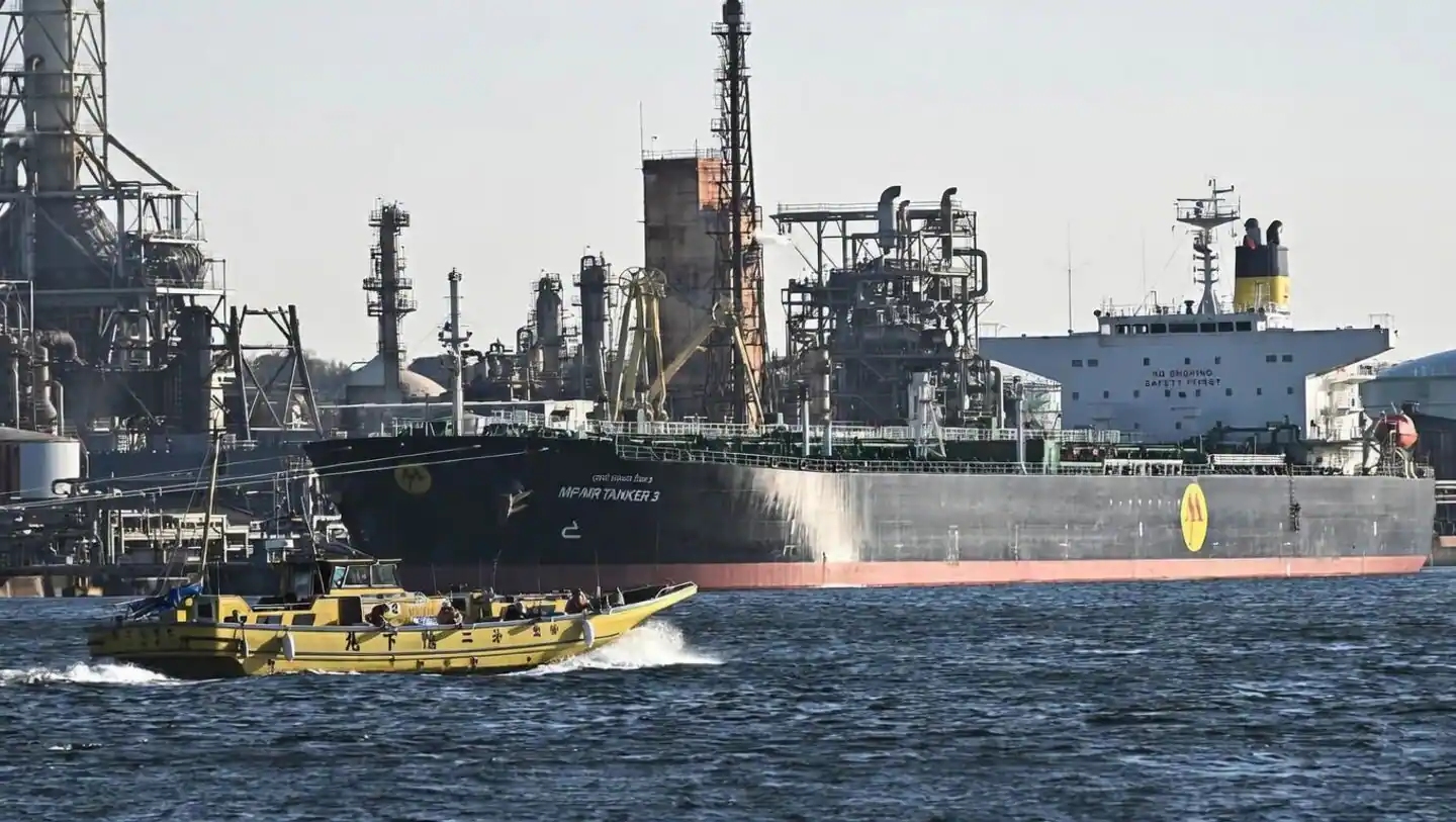 India to continue buying oil LPG from Russia despite US sanctions Report