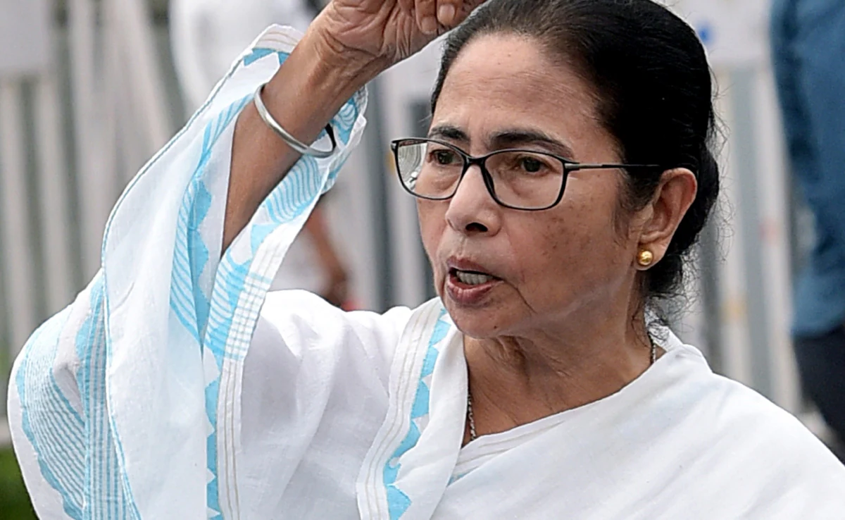Mamata Banerjee Chief Ministers personal assets are ₹15.37 lakh no immovable assets