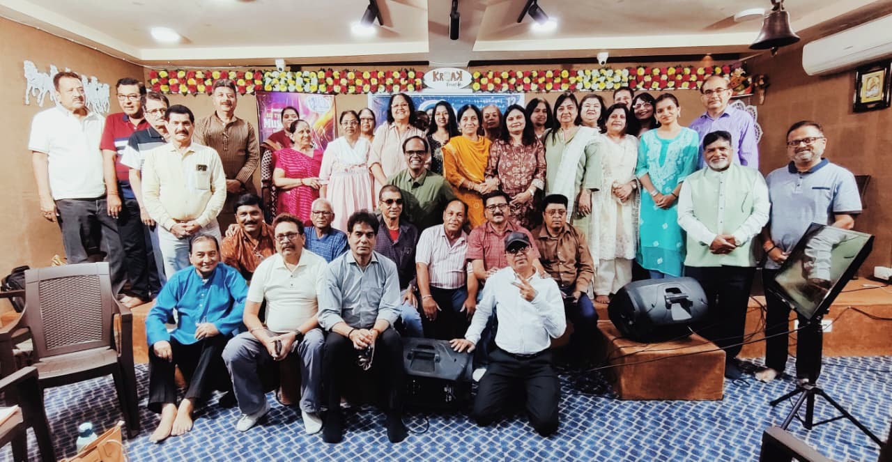 अहमदाबाद में ‘मनभावन गीत’ कार्यक्रम, आशा भोंसले को श्रद्धांजलि संग शानदार प्रस्तुति NAVSARJAN SANSKRUTI