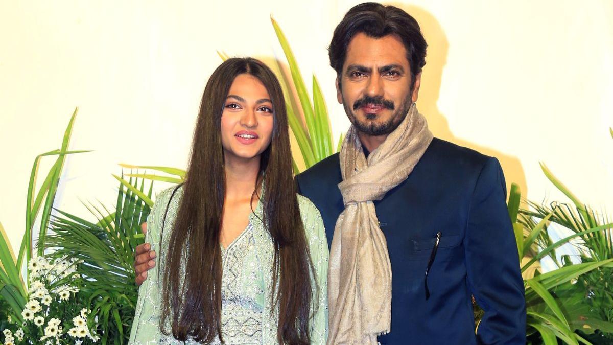 Nawazuddin Siddiquis daughter Shora is trending becomes fathers biggest critic and makes fun of his dance