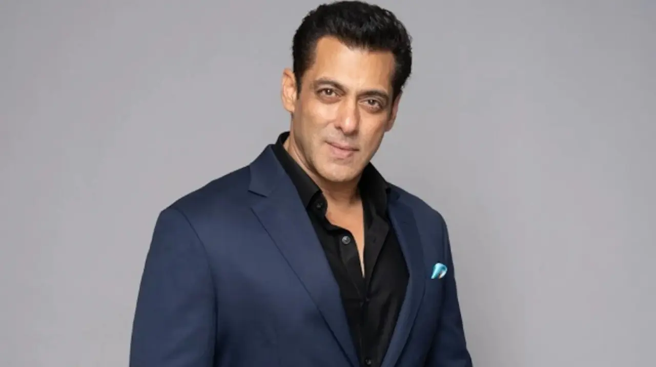 Salman Khans argument Court notice not received appeal in National Commission against warrant