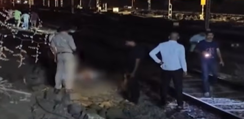 Umargam Mamlatdar suicide Discussion on independent candidate form controversy investigation started