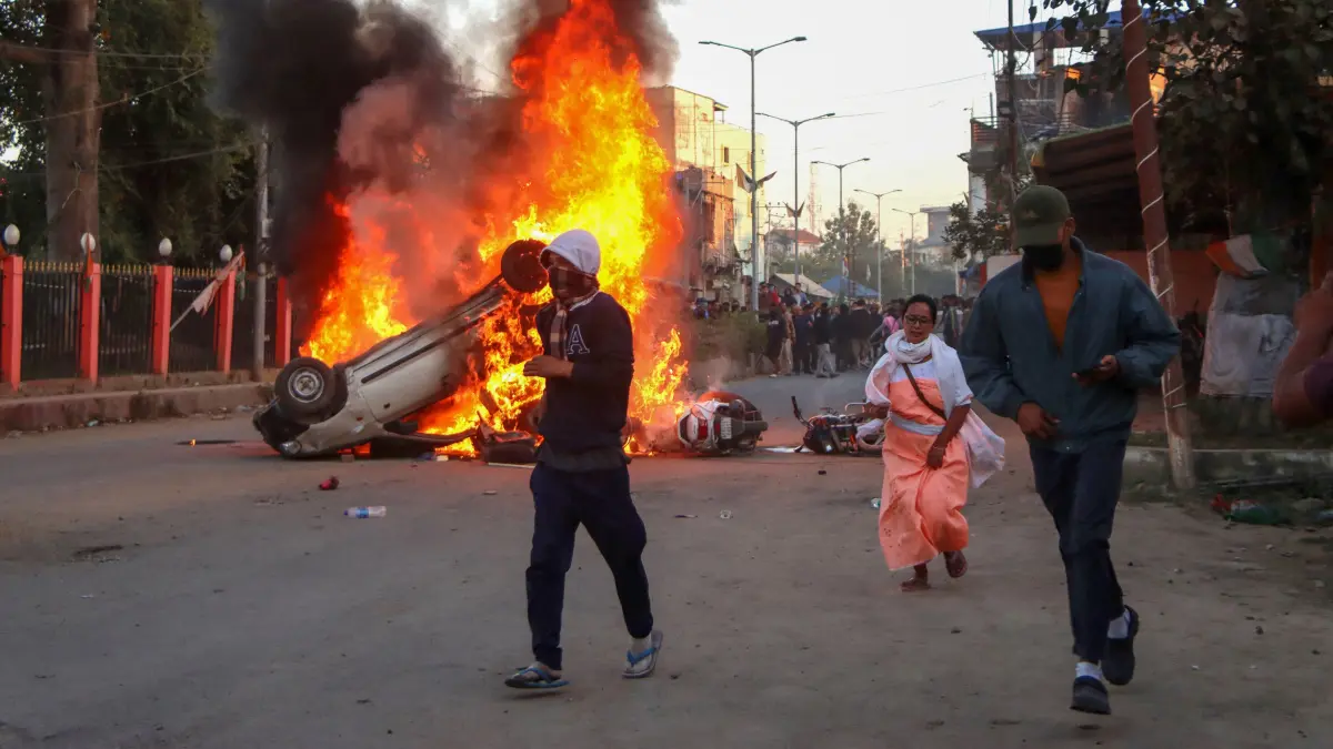 Violence erupts again in Manipur Situation is getting worse due to Kuki Maitei dispute
