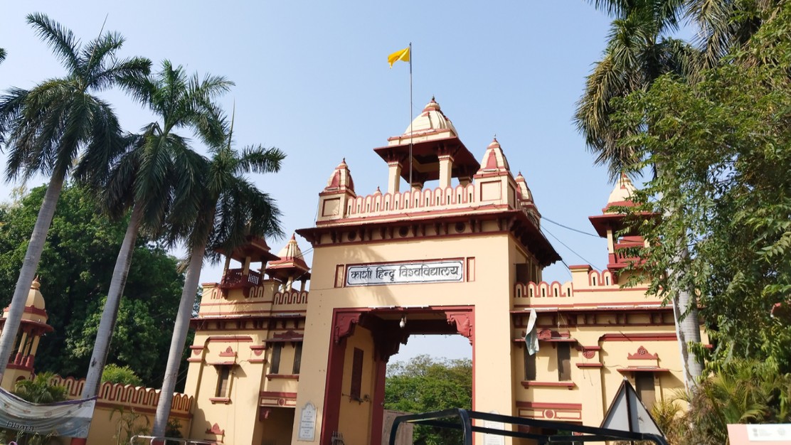 Controversy over Brahminical patriarchy issue in BHU opposition from professors including Shankaracharya