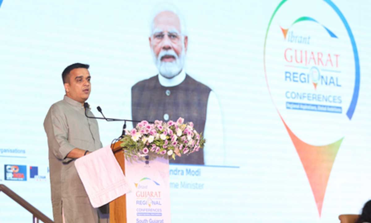 MoU worth ₹3.53 lakh crore signed in Surat Summit 2.82 lakh youth will get employment opportunities