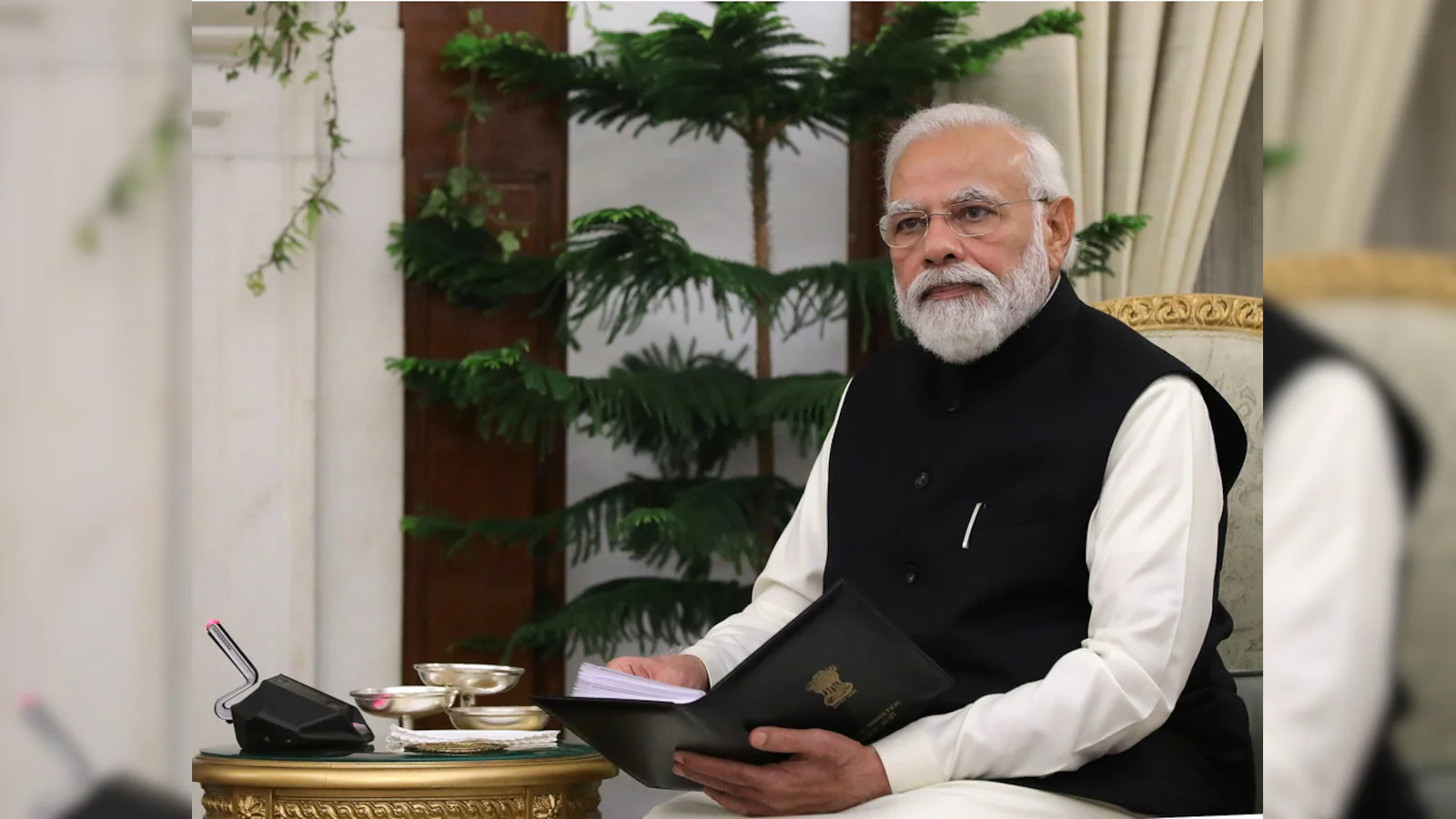 Narendra Modiની અપીલ: તીવ્ર ગરમીમાં હાઈડ્રેટેડ રહો, બપોરે બહાર ન નીકળો અને તરસ્યાને પાણી પીવડાવો Narendra Modis appeal Stay hydrated in intense heat dont go out in the afternoon and give water to the thirsty