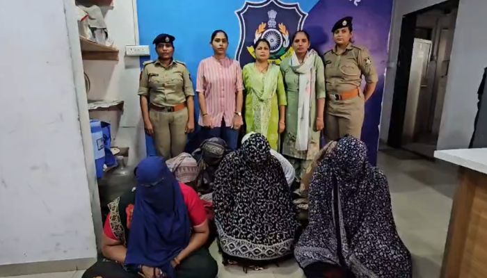 Police raid high profile ‘Ladies Gambling Club in Surat 7 women arrested