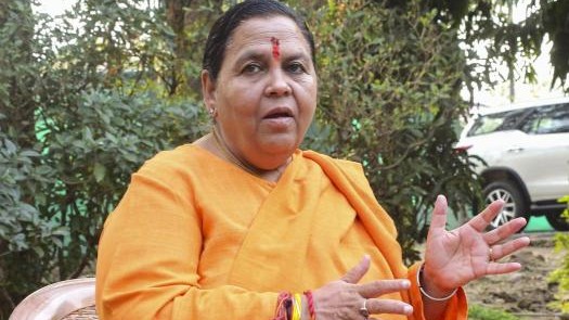 Uma Bhartis health deteriorates On the way from Haridwar to Delhi the convoy was stopped due to high blood pressure condition stabilized after treatment