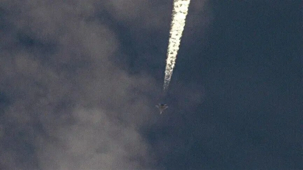 US airstrike on Iran following the Hormuz attack bombing in Qeshm and Bandar Abbas tensions escalate