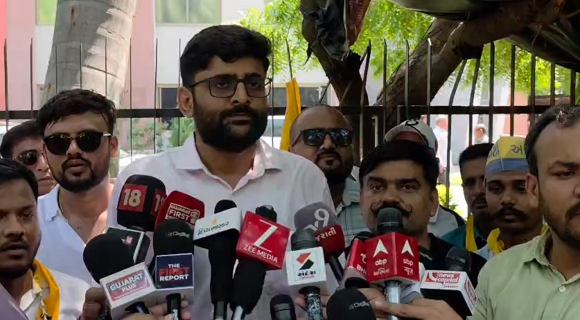ગાંધીનગર મનપા ચૂંટણી: ‘આપ’ની ભવ્ય નામાંકન યાત્રા યોજાઈ, ગોપાલ ઈટાલિયાએ પરિવર્તનનો દાવો કર્યો NAVSARJAN SANSKRUTi 119